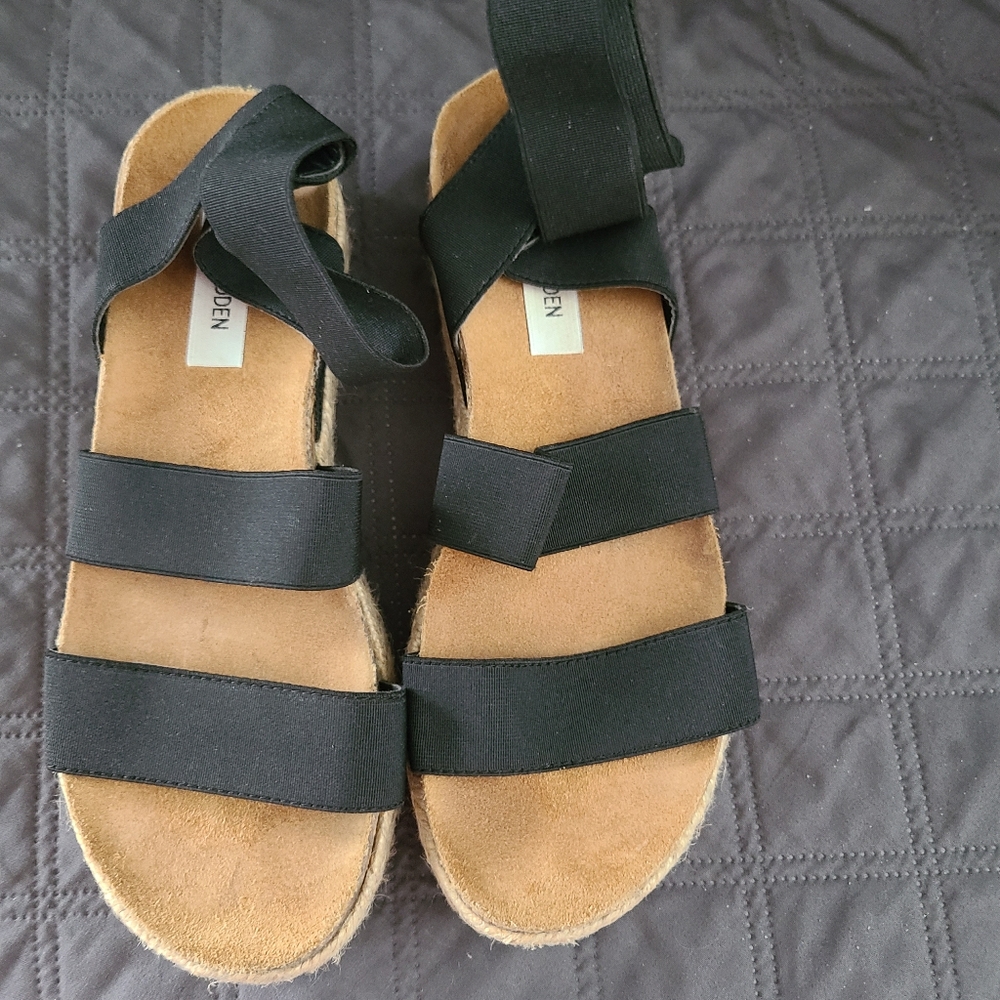 Black Sandals with Straps